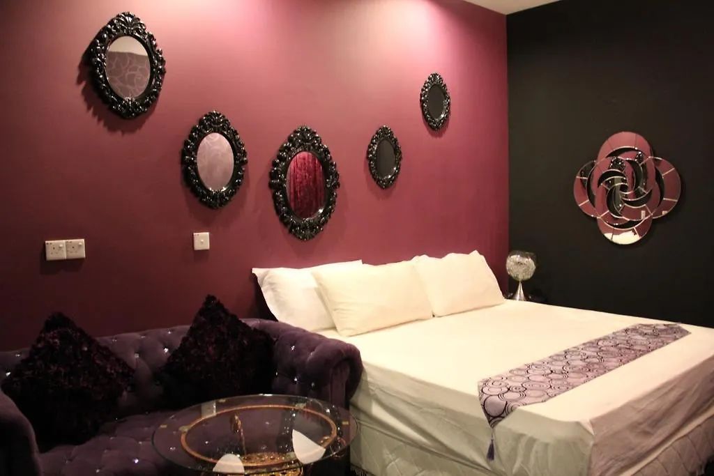 Love Inn Boutique Hotel Kuala Lumpur 2*,